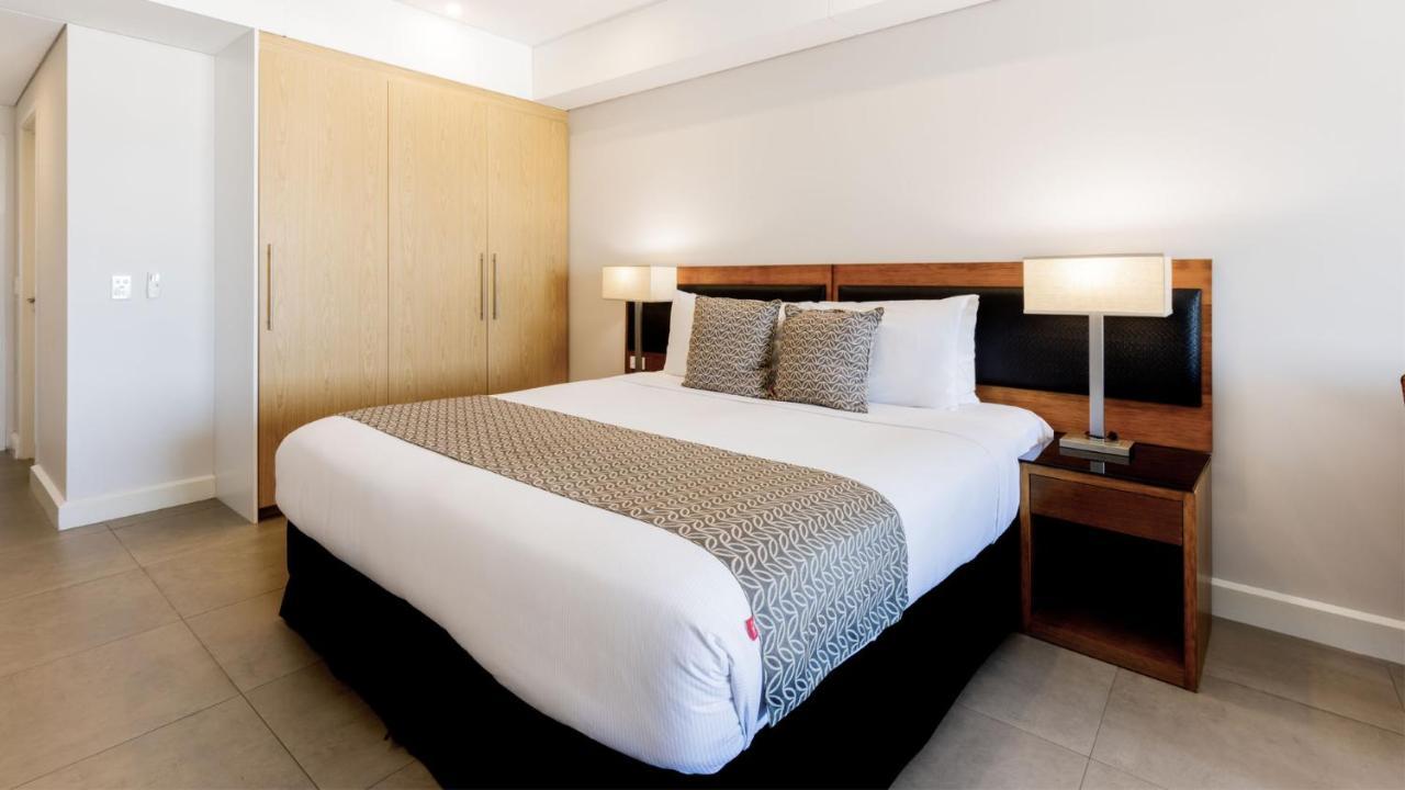 Oaks Darwin Elan Hotel エクステリア 写真