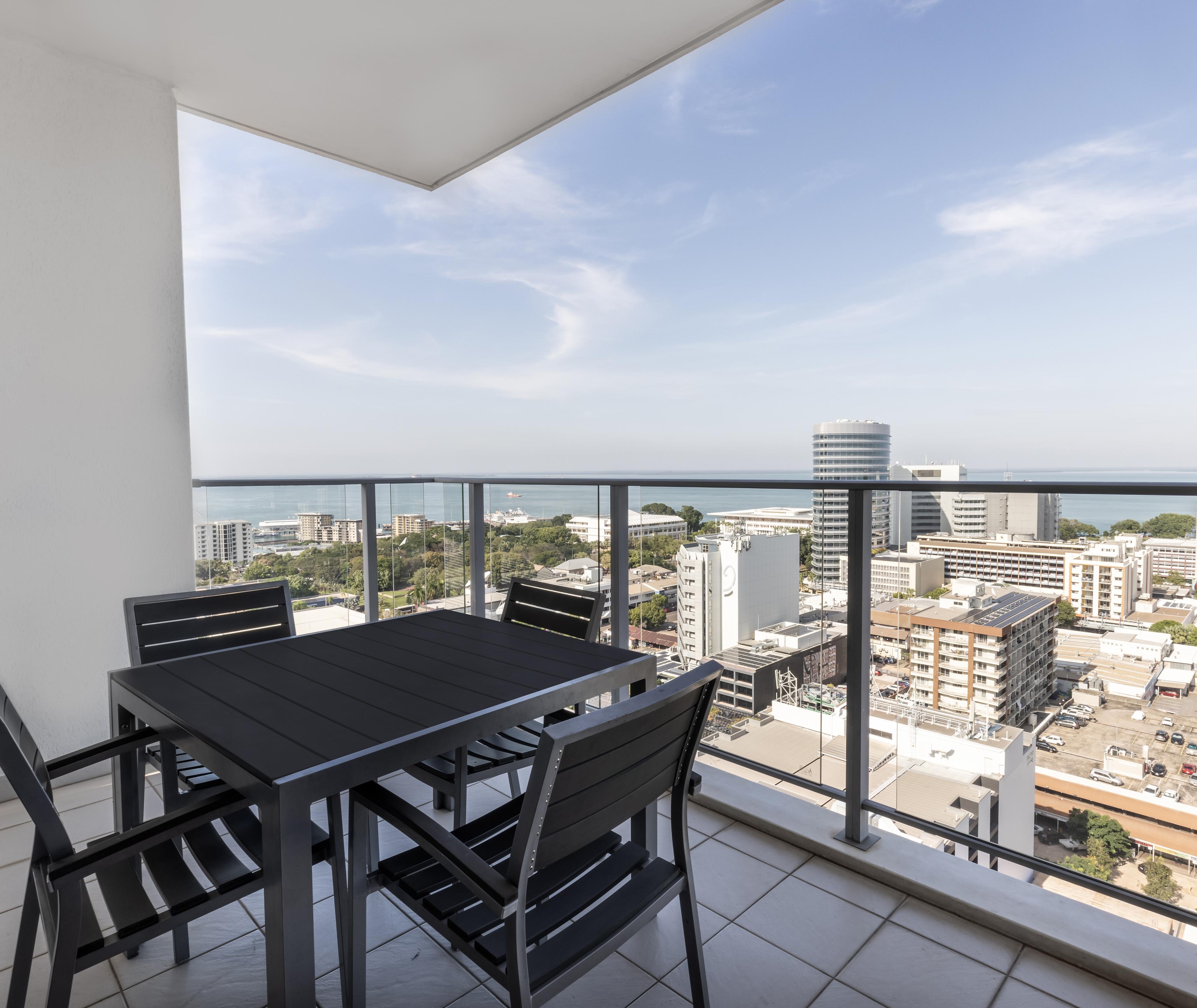 Oaks Darwin Elan Hotel エクステリア 写真