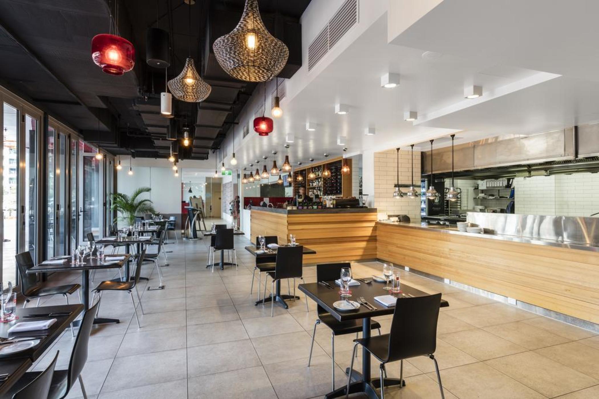 Oaks Darwin Elan Hotel エクステリア 写真